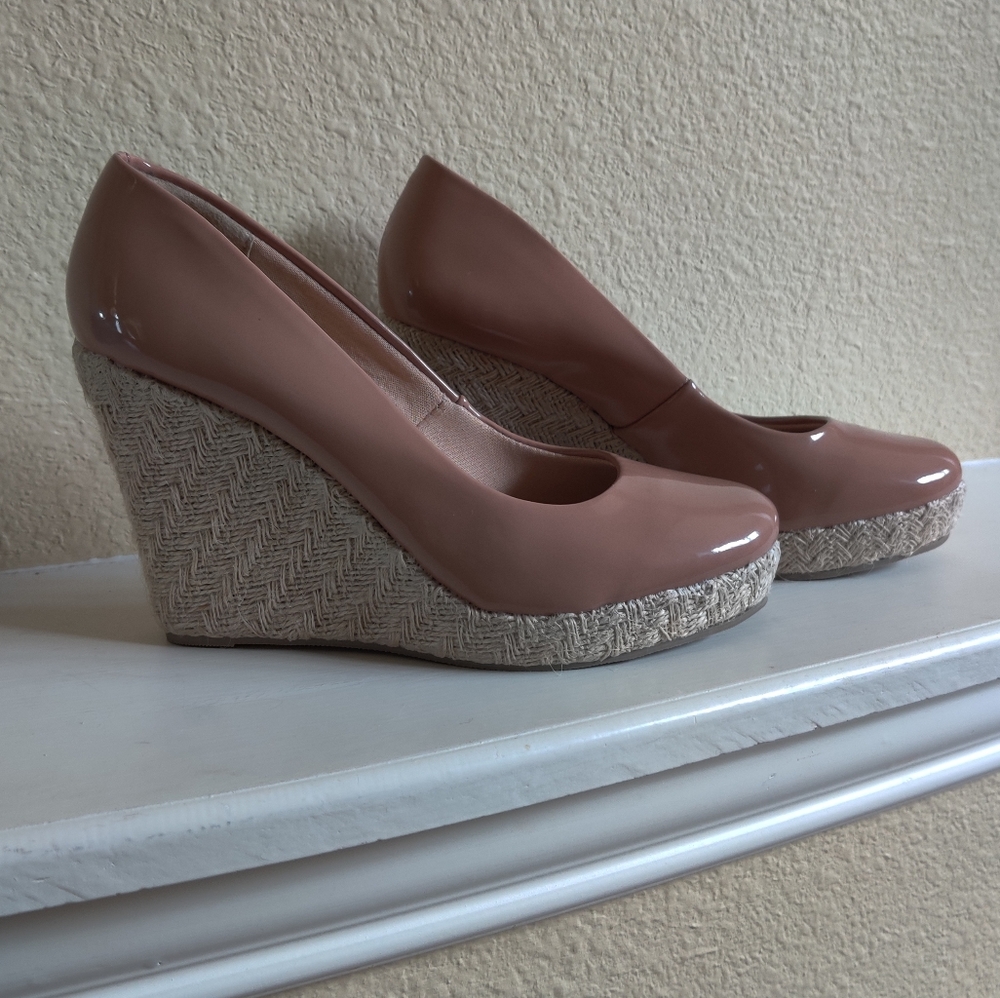 Penelope Blush Weave Sole Wedge Heel NWT